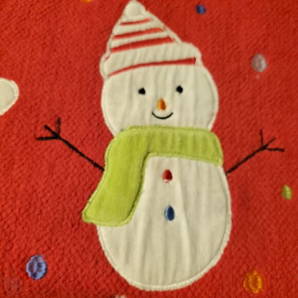 Festive Red Indoor Christmas Rug With Snowman Design And Colorful Snowflakes - Picture 10 of 16